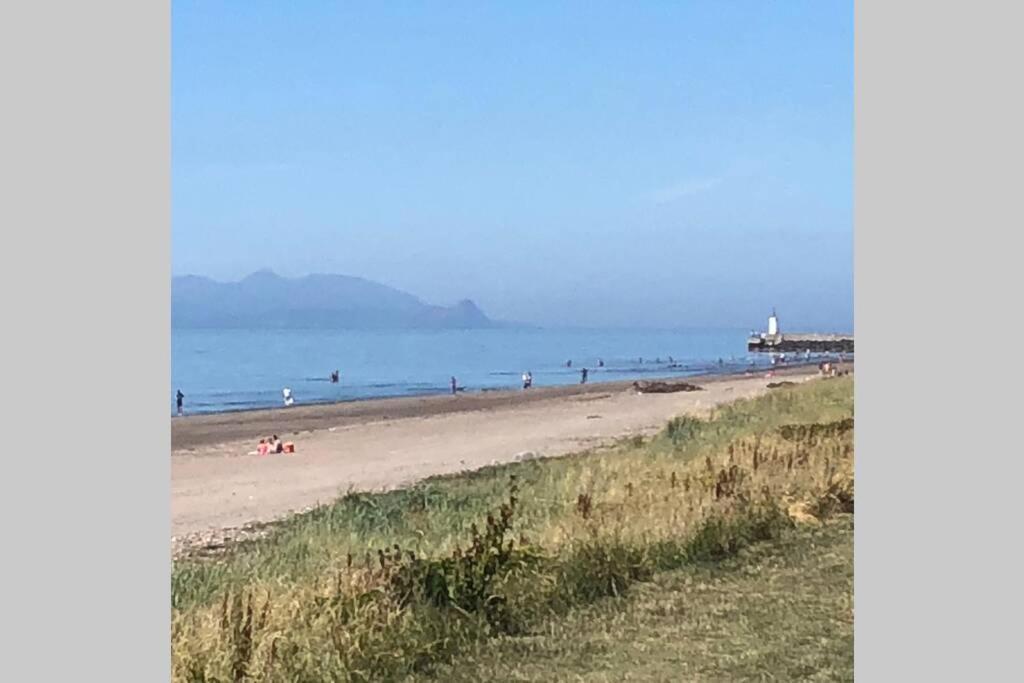 The Brambles Girvan Holiday Cottage By Seaside. Екстериор снимка